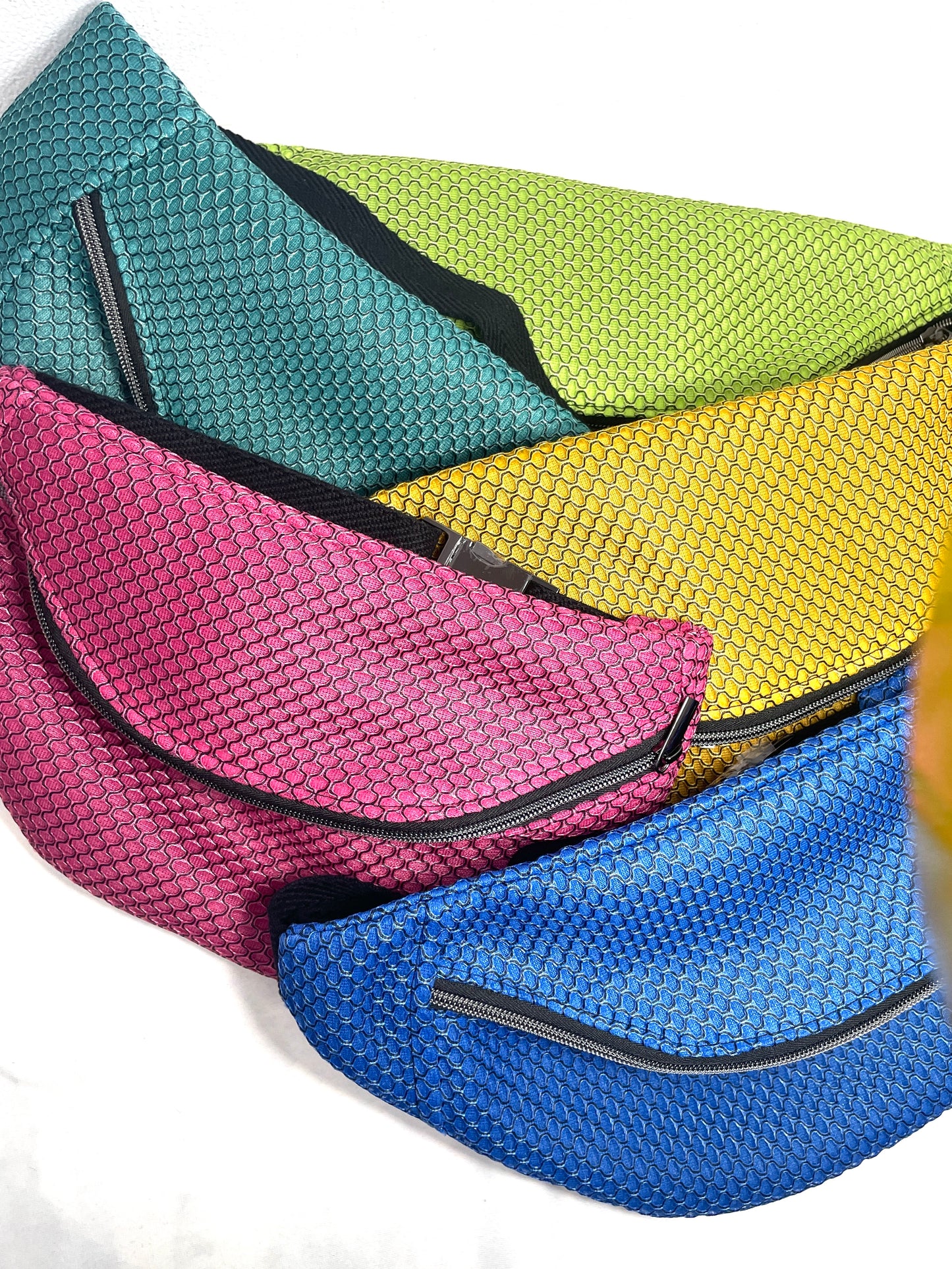 RIÑONERA XL URBAN MESH 3D