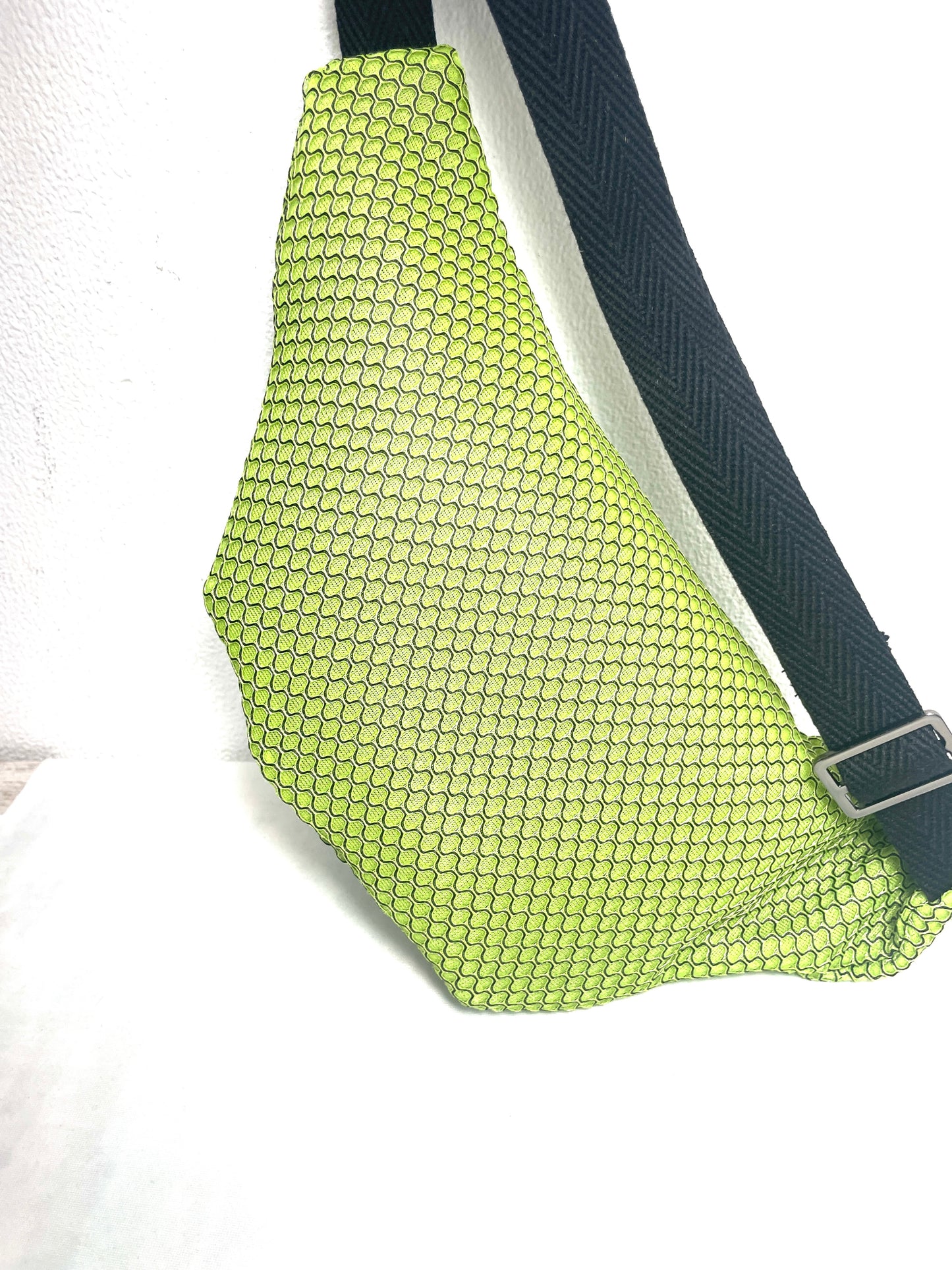 RIÑONERA XL URBAN MESH 3D
