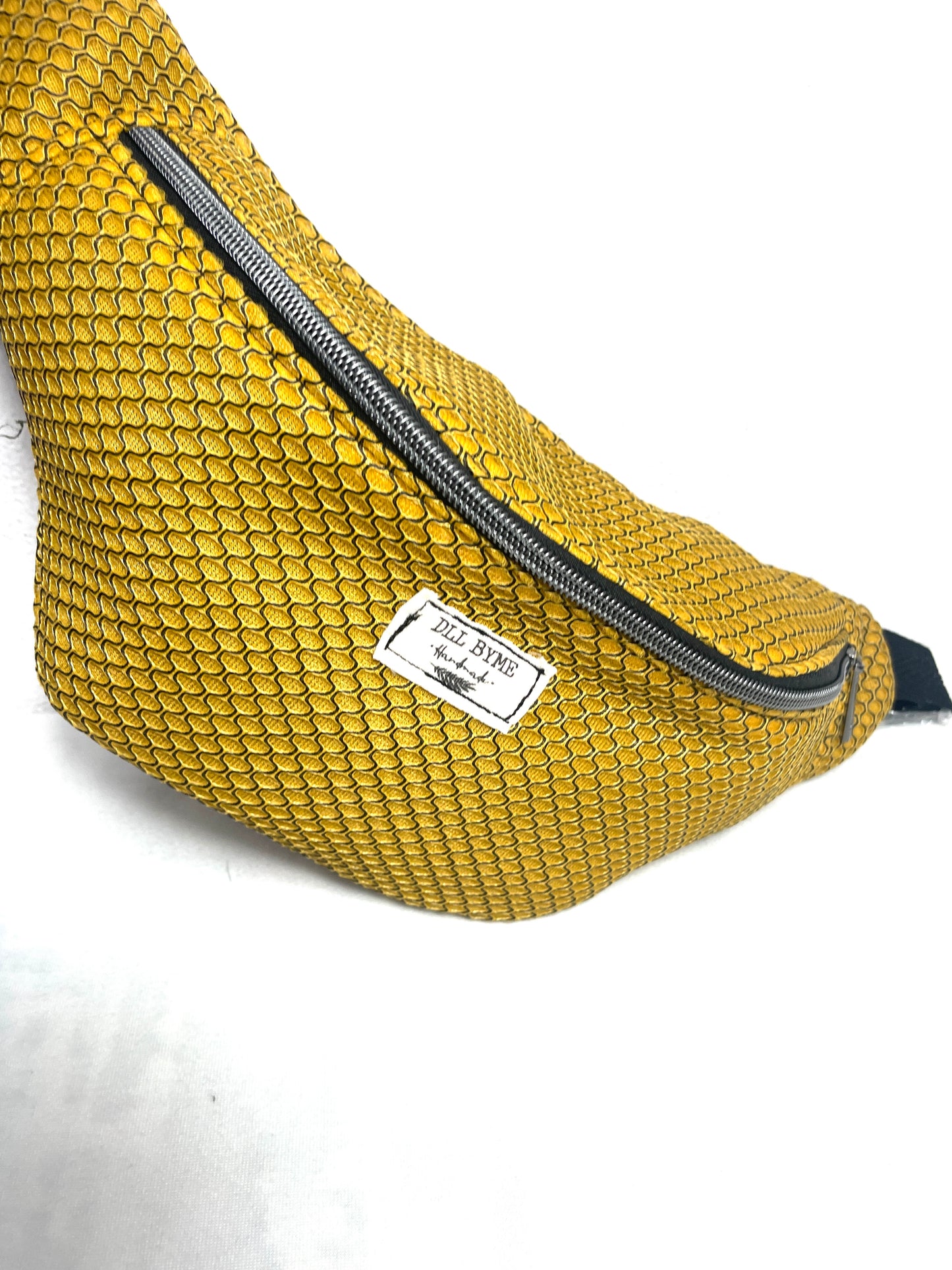 RIÑONERA L URBAN MESH 3D