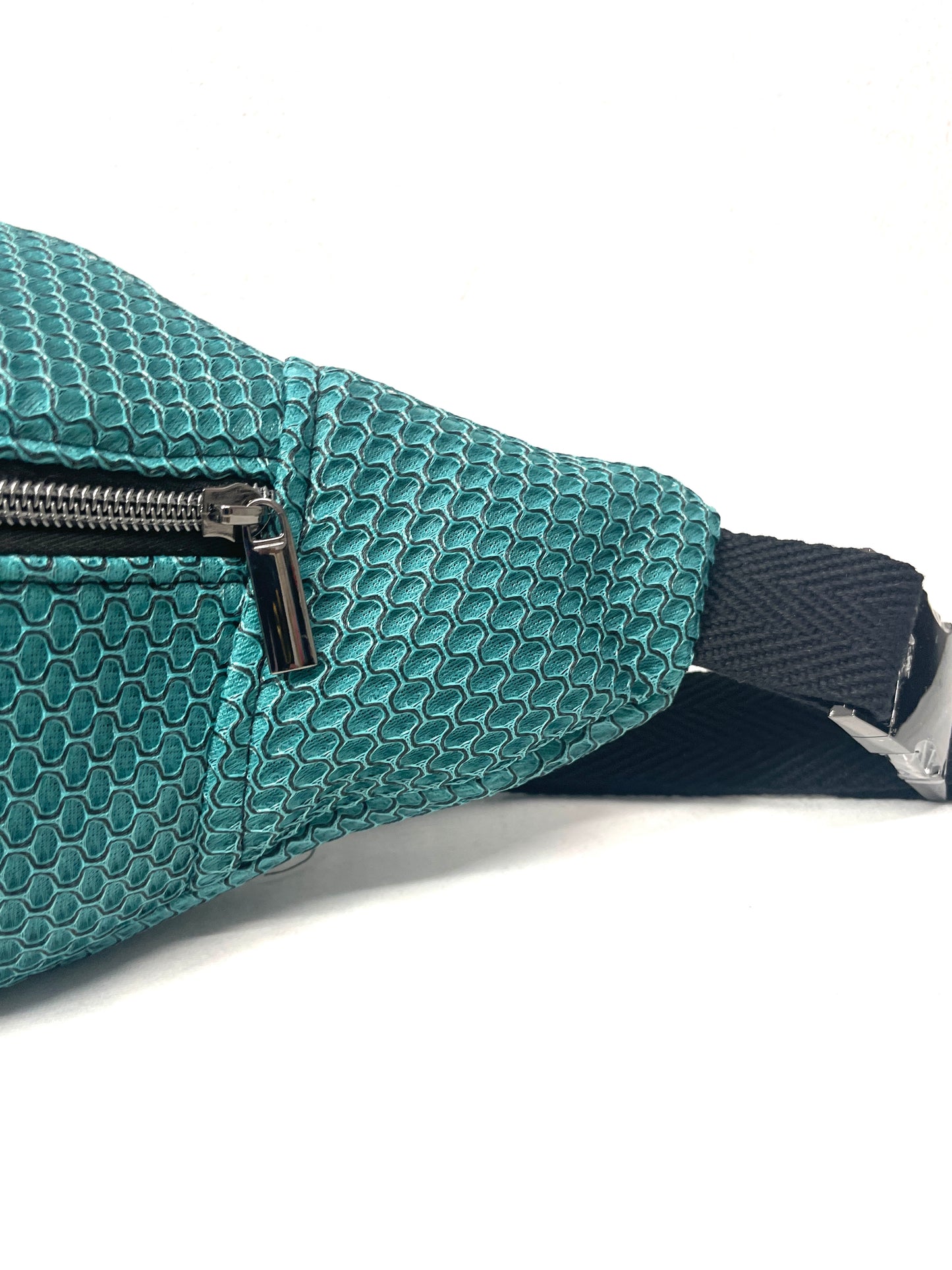 RIÑONERA L URBAN MESH 3D