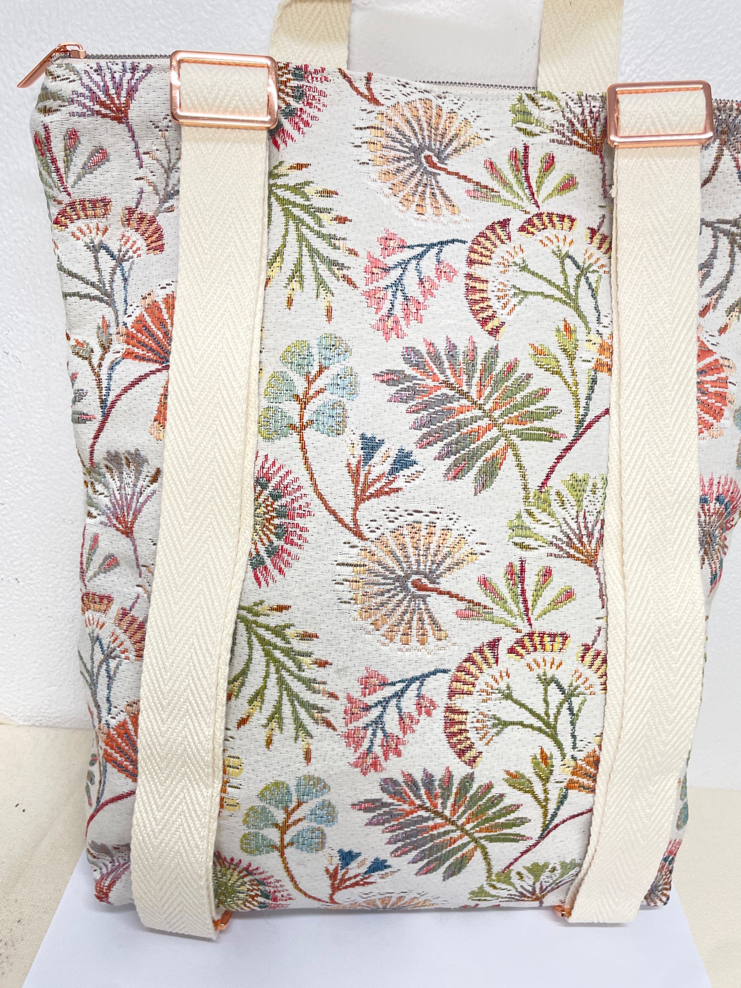 MOCHILA ESENCIA